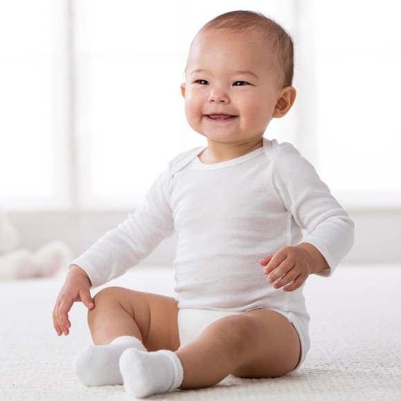 Gerber White Long Sleeve Onesie - Picture 5 of 11